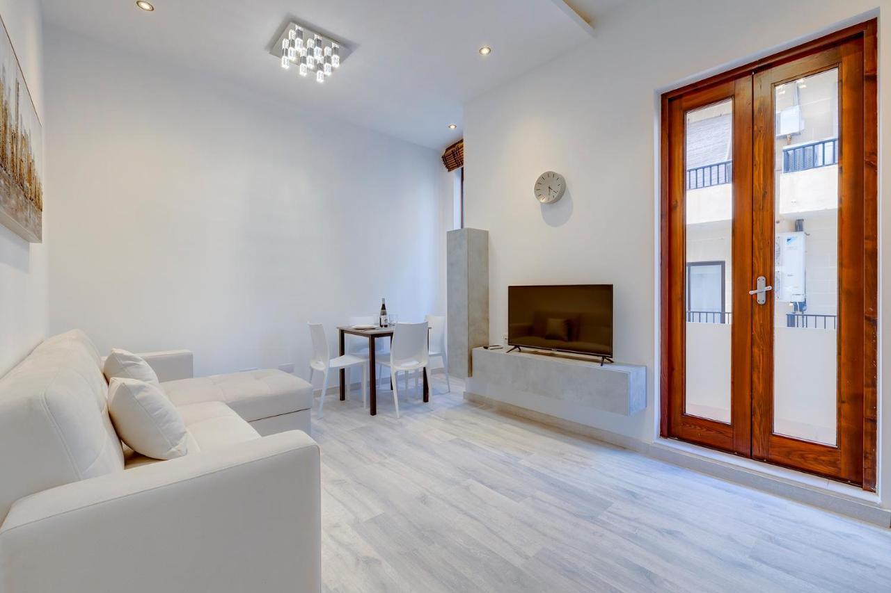 Modern Apartment In The Best Area Of Sliema Exterior foto